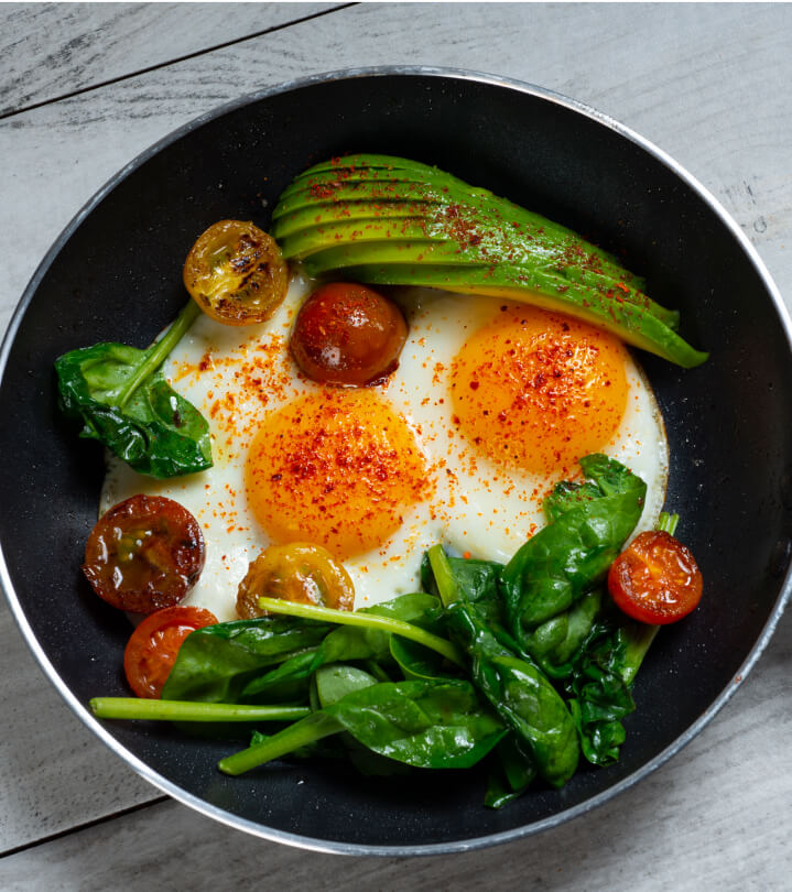 egg and vegetables in a pan