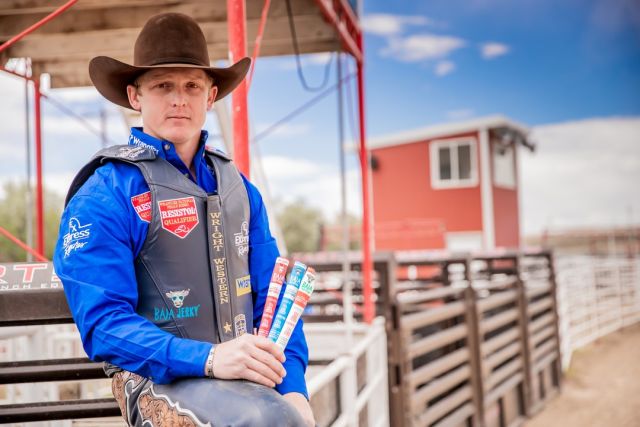 Rodeo practice fuel - Baja Beef Sticks keeping @officialspencerwright's stomach full on those long days.

Baja Vida Beef sticks come in three snappy flavors - Traditional, Street Taco, and Hot Sauce 🌶 

#BajaVida #BajaJerky #DoinItTheWrightWay #Rodeo #Cowboy #SaddleBronc